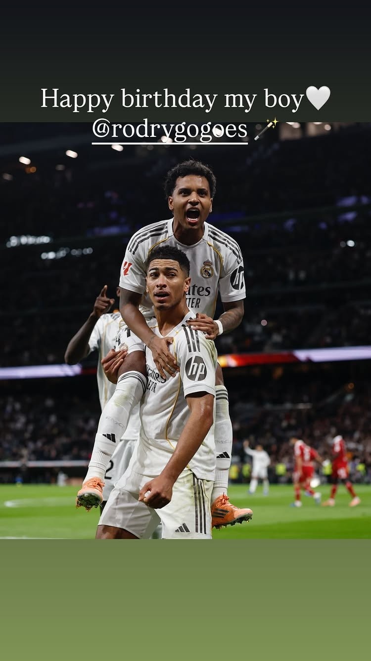贝林厄姆社媒晒两人庆祝合照祝福罗德里戈：生日快乐，我的男孩！