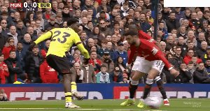 开云APP-【英超】安东尼破门奥纳纳送点 曼联1比1伯恩利