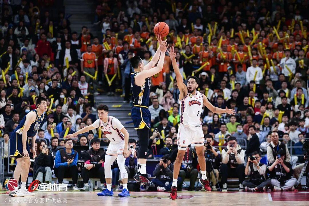 开云体育-1月15日前瞻 I 烽火燃起，华南虎主场硬碰大鲨鱼