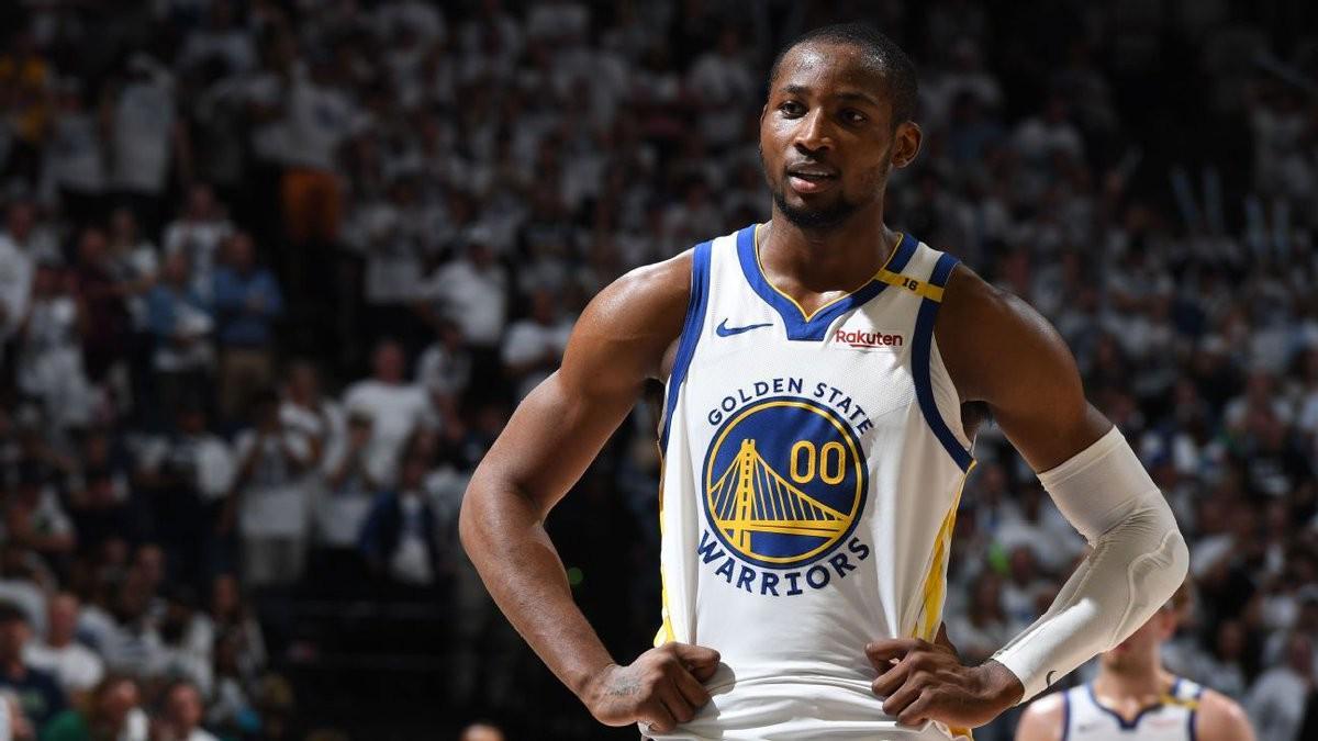 近13场比赛未出场，Shams：库明加已经要求勇士将自己交易