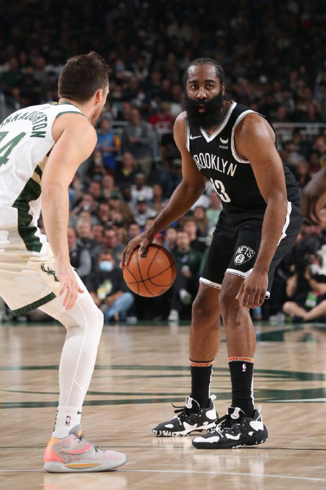 开云官网-哈登：无需担心没续约的问题 我不打算离开篮网